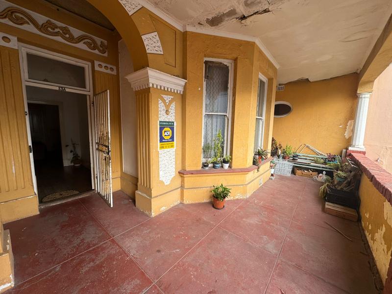 2 Bedroom Property for Sale in Observatory Western Cape